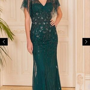 Elegant Green Evening Gown